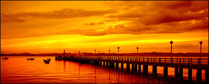Beautiful evening Terminal picture material
